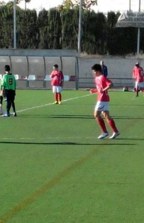 Manquepierda. Cordobesista de nacimiento y Betico de adopcion! Jugador del Cordoba CF Cadete Andaluza.