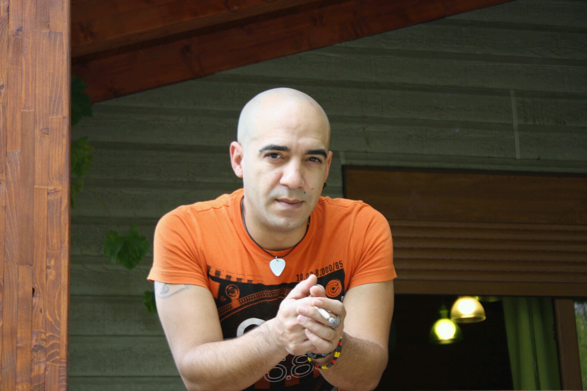 Currante por obligación, músico por devoción.