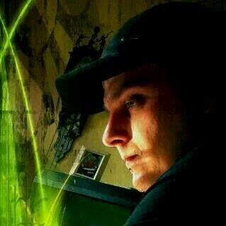 poLOW1990's profile picture. Tuningfan, listen and spins dirty dutch, hardstyle, hardcore, oldschool, jump and many more!!!