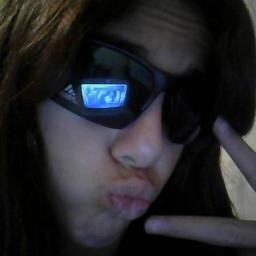 yo soy fanatica de austin mahone,justin bieber,miley cyrus y julian serrano