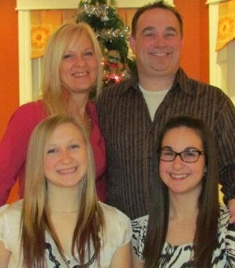 LjadJulie's profile picture. De la joie pour tous :)