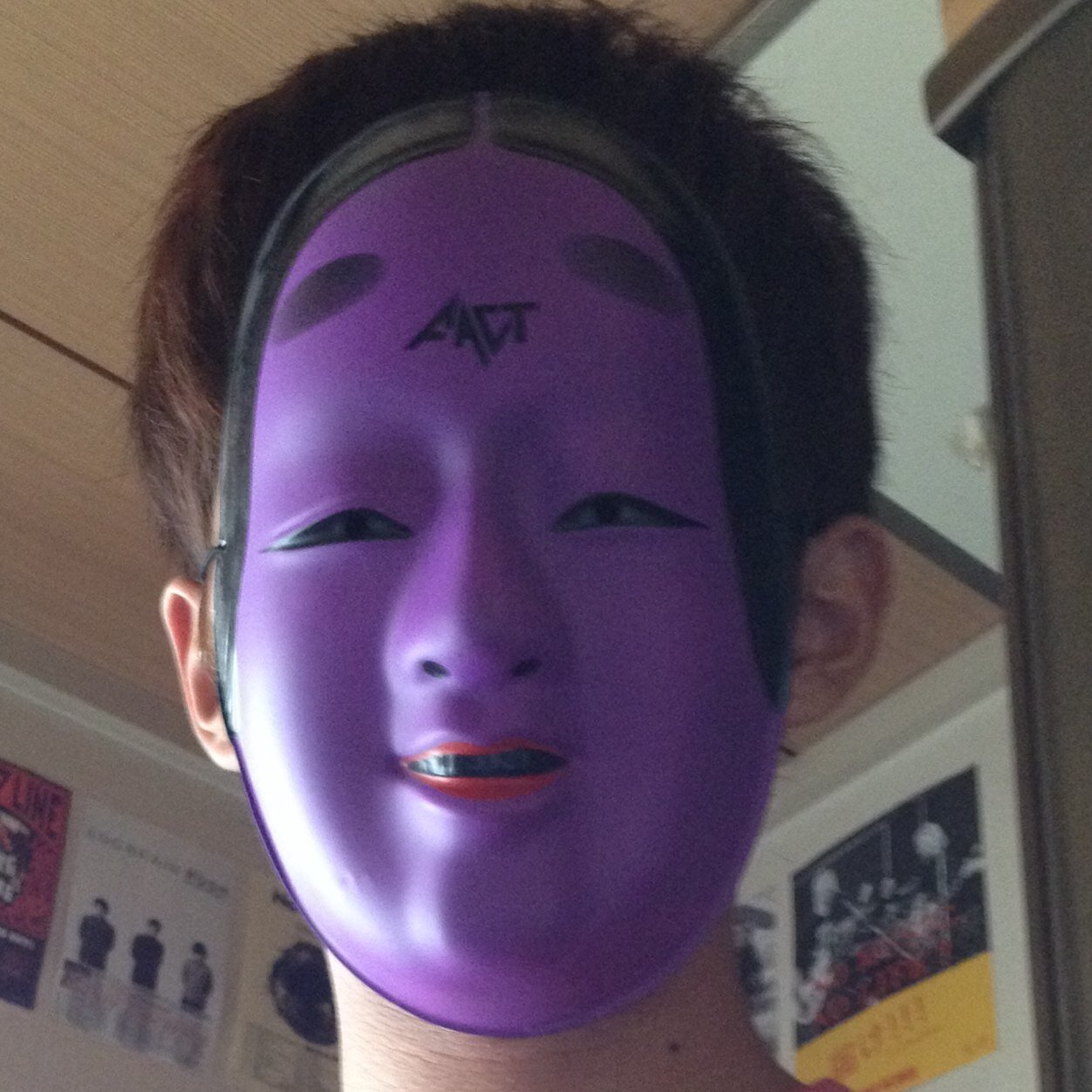 mesidako's profile picture. ヒョウモン 熱帯魚飼ってます シュリンプ/釣り/音楽(メロコアなど)好きです EGG BRAIN/Northern19/MEANING/SHANK/OAT/