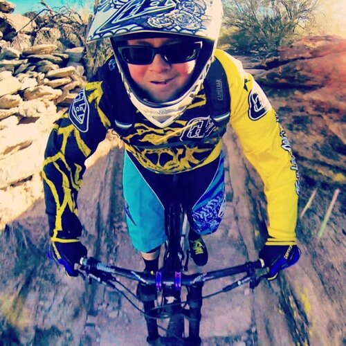 FMX_DBC's profile picture. 