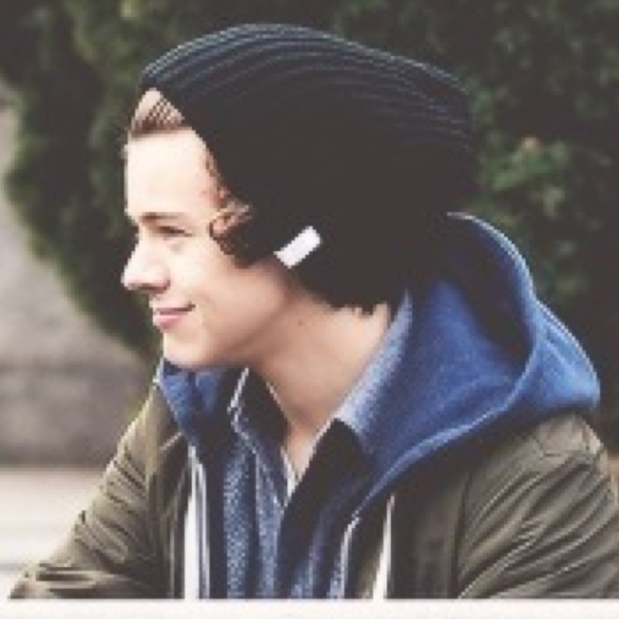 do you ever get ignored by one direction? *flo from progressive voice* happens to me all the time