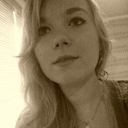 Kelly_Gummibear's profile picture. I'm Kelly and I'm 23. I'm kinda crazy but you only live once, so I enjoy my crazy little life. I draw ~1may '13, 2july'14, 13june'15 1D~