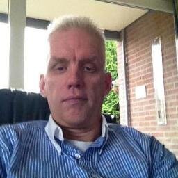 The world’s first decentralized platform unifying crypto gaming and crowd referral marketing via blockchaininnovation.
skype=eric.raaijman