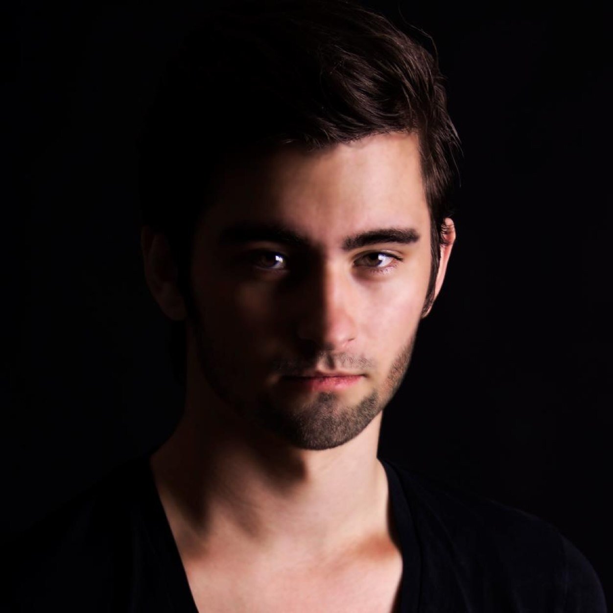 Hard working dj producer