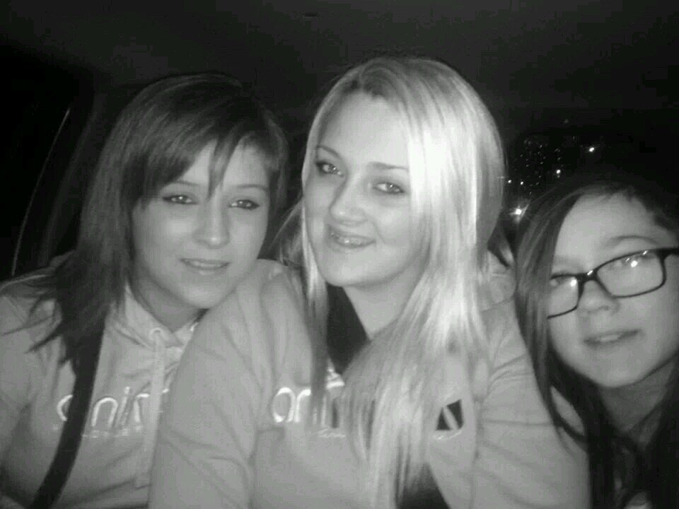 BarrattKasey's profile picture. KASEY :)
d.o.b: 10/04/96
what you see is what you get :)