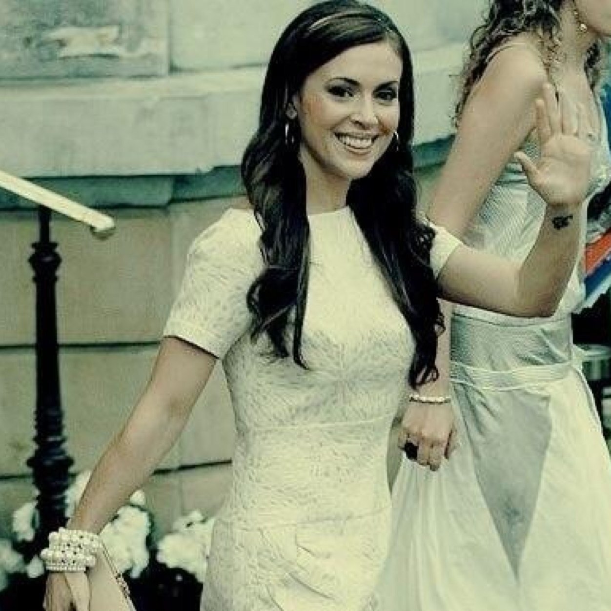 Charmed One. Something Special Connections With my sisters @PiperHalliwelly and @_Charmed1Paige There is nothing better than family. #Single and Not looking.