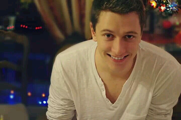 Matt_Dup's profile picture. Grand bonhomme, ancien basketteur, volleyeur, gamer.