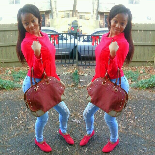 Instagram - Hesz_Mine . ' Follow a BOSSB.TCH Now♥ . Kik - Pinkbucks