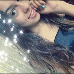 Buscando um novo rumo que faça sentido nesse mundo louco... ♫  Follow me! (: