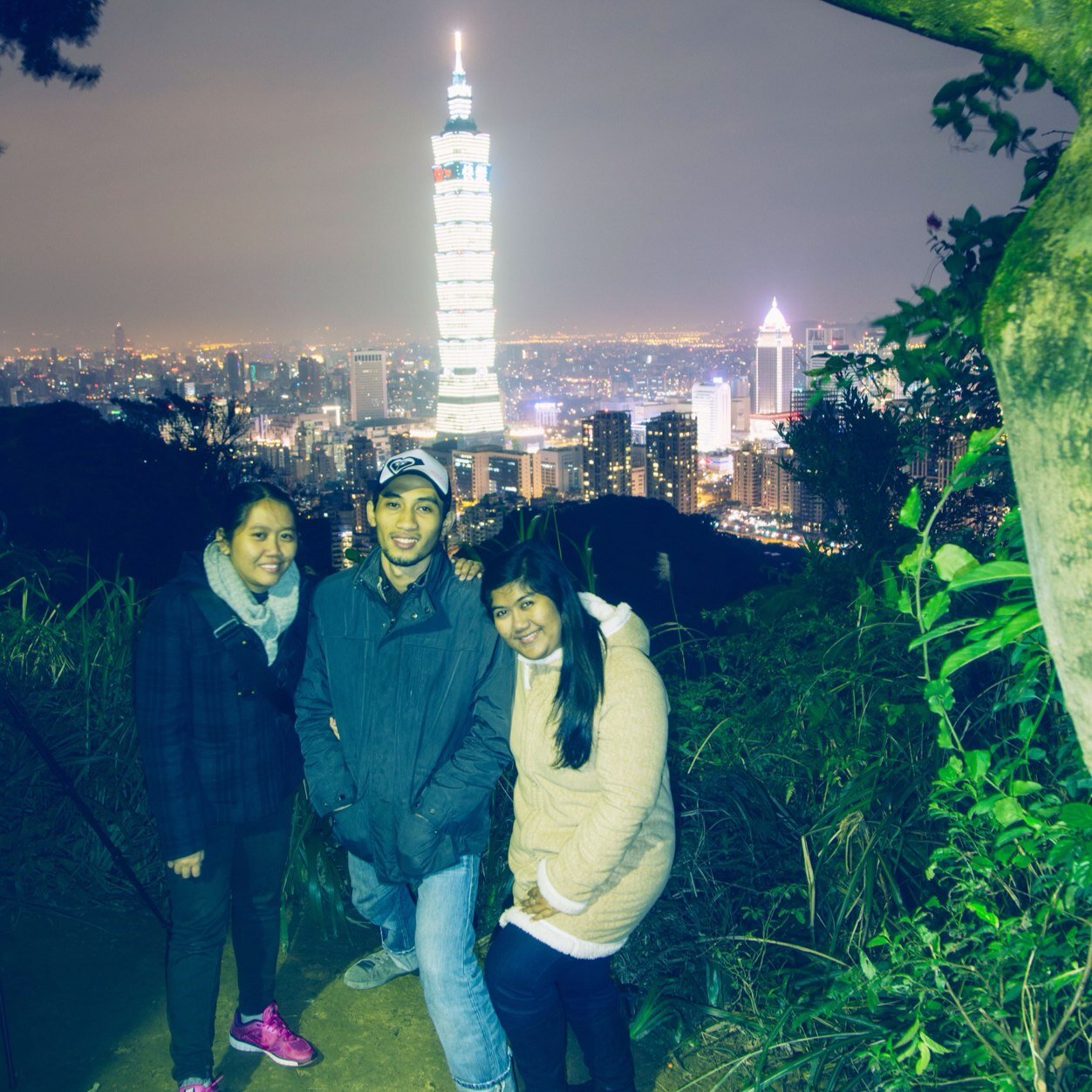 dian_saraswati's profile picture. mrs @agamharimurti | singapore dsaraswati