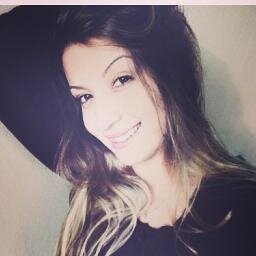 O seu sorriso abre as portas do paraíso!