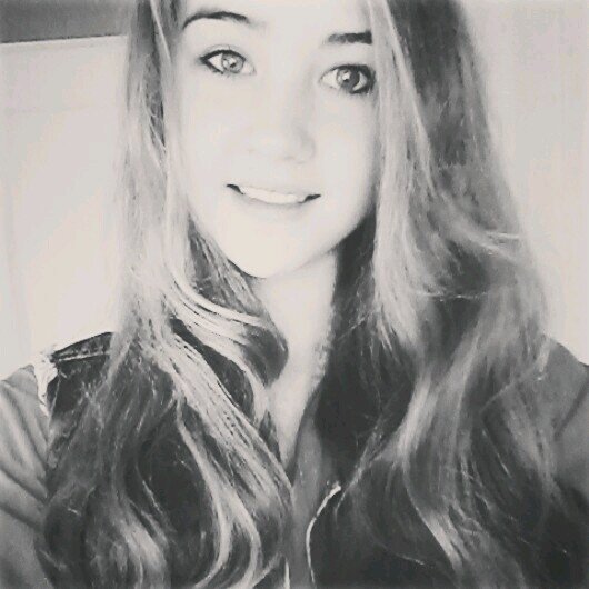 15 jaar / voetbal / snapchat; emily_yeahhh