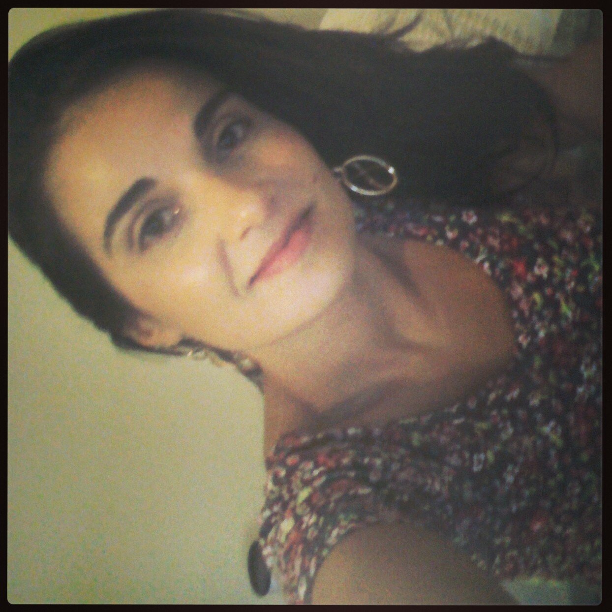 “ nem demais nem de menos só o suficiente pra ser feliz! “ :-D