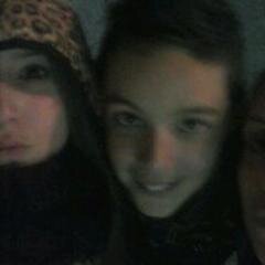 Lachispa15's profile picture. Sacare piedras del agua y limpiare bien tu camino para que no te lastimes cada vez que estés conmigo(8) 21♡ Sentimiento, elegancia y maldad