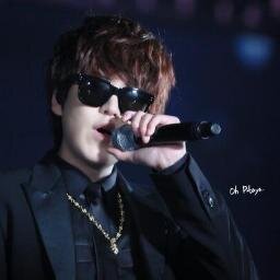 แฝดพี่  @GaemGyu

(◕‘_’◕) Cho : หล่อ สปอร์ต   มักเน่  (ไม่เกรียน)  .ใส่แว่นดำ

บิโอ้~  ผมเป็นยู ไม่เรียลๆ  (￣︶￣)/ 
 มีปัญหาไปเคลียร์กับปู่ผม! Google