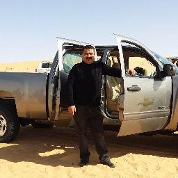 الزمن زعلني خلاني ابكي على الماضي