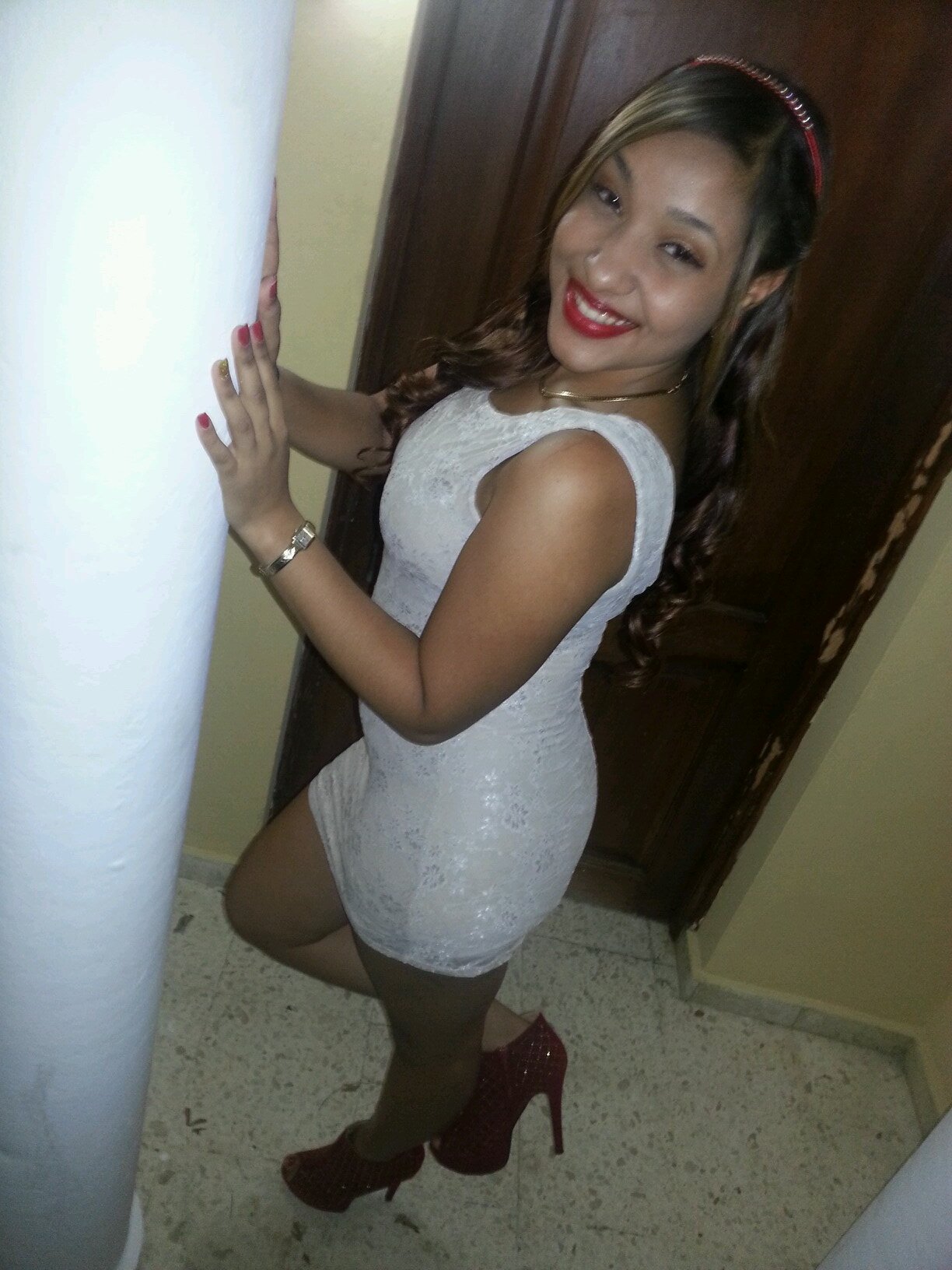 -Hello My Name Is Eliannis! Mejor Conociida Como Eli :* | #POETiiSTA! | #SENCiiLLA | ♥