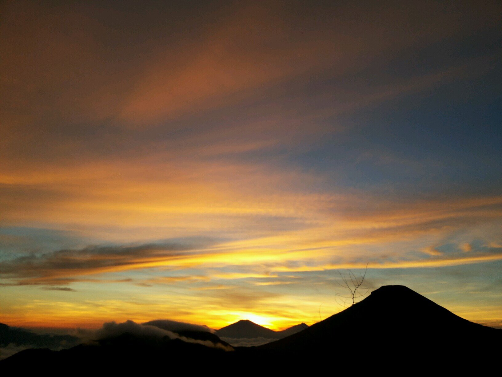 RuhanMas's profile picture. 