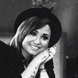 DemiAward's profile picture. http://t.co/xZglkpjpTQ