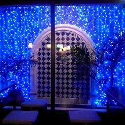 CAFE PUB AV 68