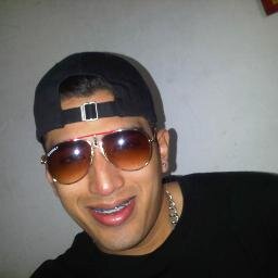 Siempre listo para lo que sea....
Andres Eduardo Zambrano Gonzalez