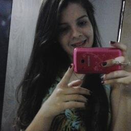 Se quiser derrubar alguém, apenas sorria. Pois a felicidade alheia incomoda os invejosos.ME SEGUE SIGO D'voltar