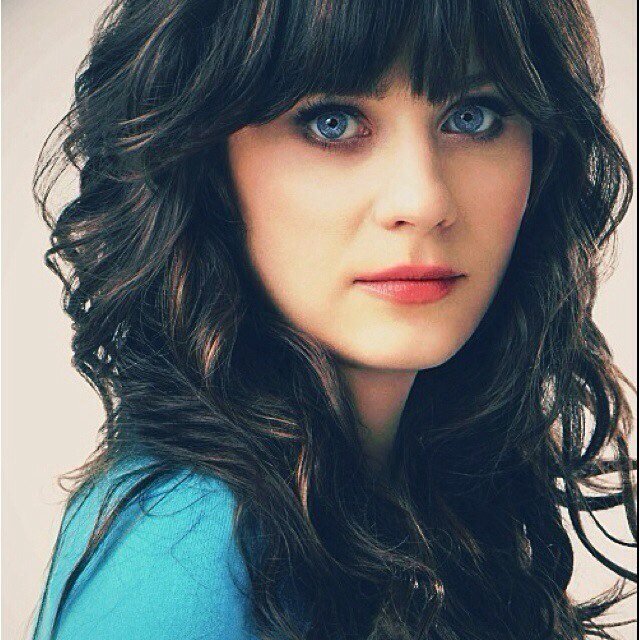 I see the good in everything.Everyday,i'm amazed. Herbology teacher at Hogwarts, former RavenClaw,@JosephHx_x stole my heart{Literate|HPRP}
