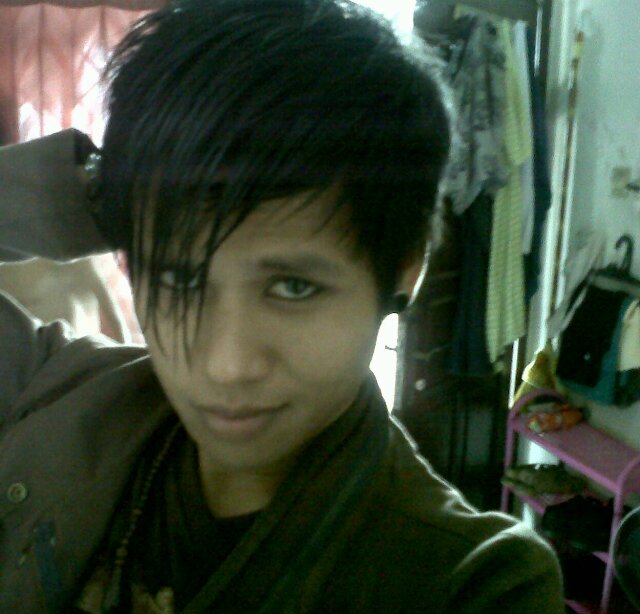 Lead Vocal @chebronband || Music is my soul ||
\m/ Rockmania..