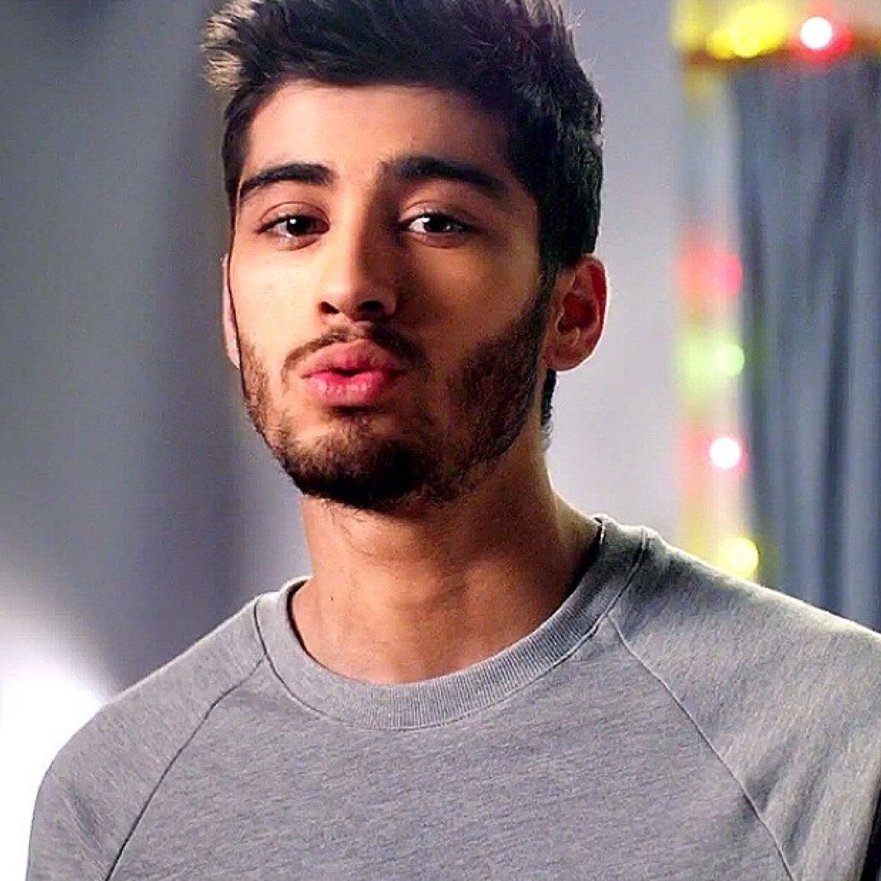 Caatfollowback's profile picture. Don't follow me, follow @itskayn please. xoxo