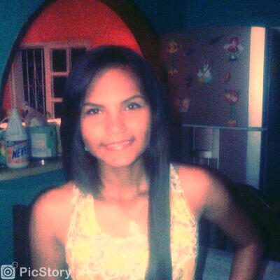 Futura Ing en mecánica Dedicada a mis estudios, a mi familia, y al amor de mi vida OJML TeAmo,TeAme y TeAmare por siempre MI PRINCIPE♡