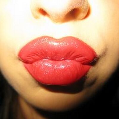 Profile Picture of Jailbait  Girl (@JailbaitGirl) on Twitter