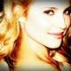 Arabellapoision's profile picture. Im back bitches offical account go read about poison