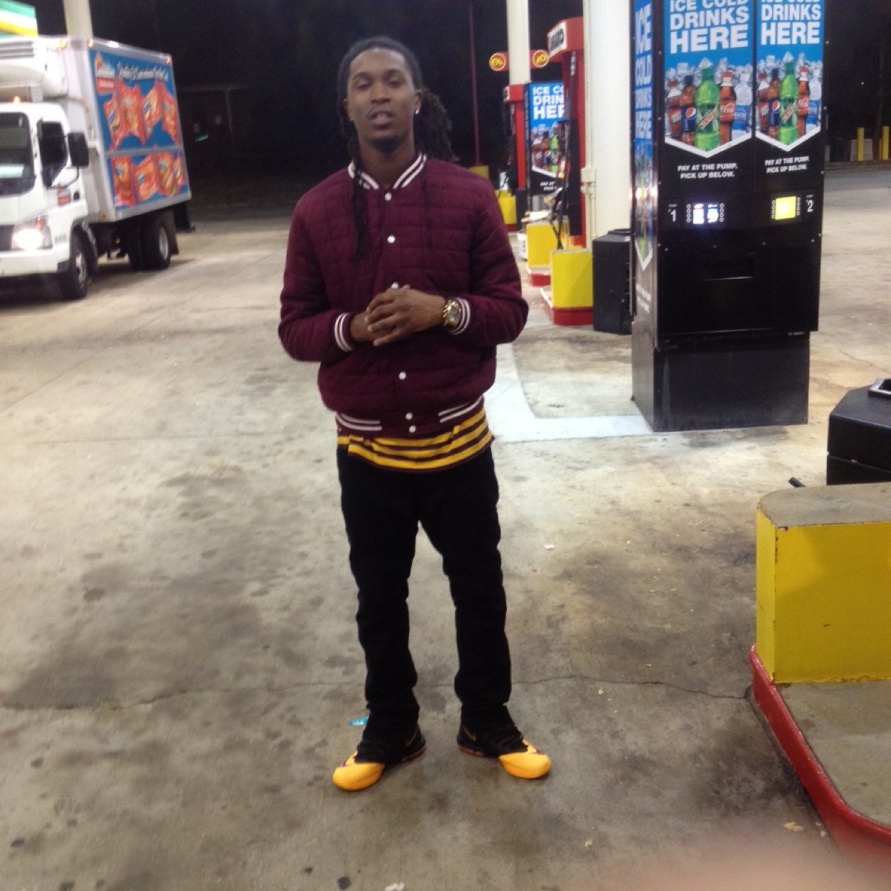 BossYoLifeUp . R.I.P DAD  
Follow My IG @BossYa_Lifeup23