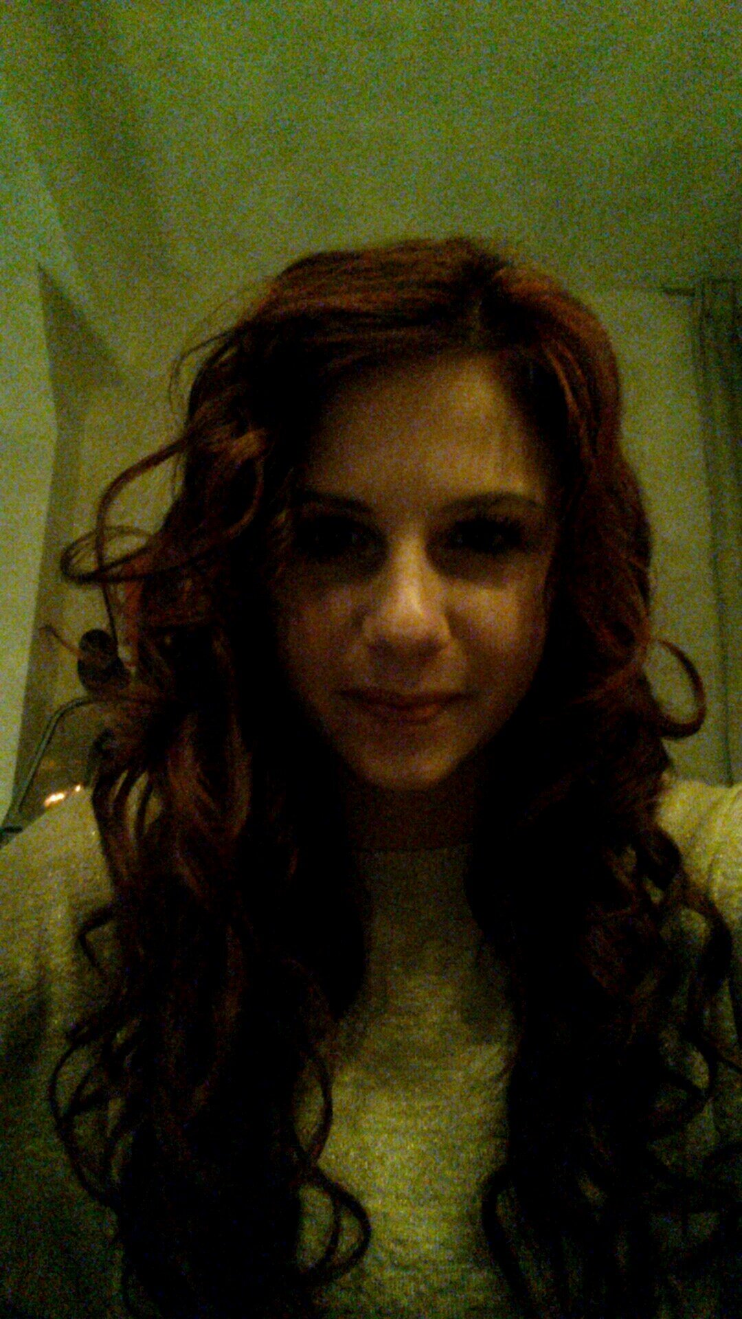 Deesjeeeh's profile picture. 