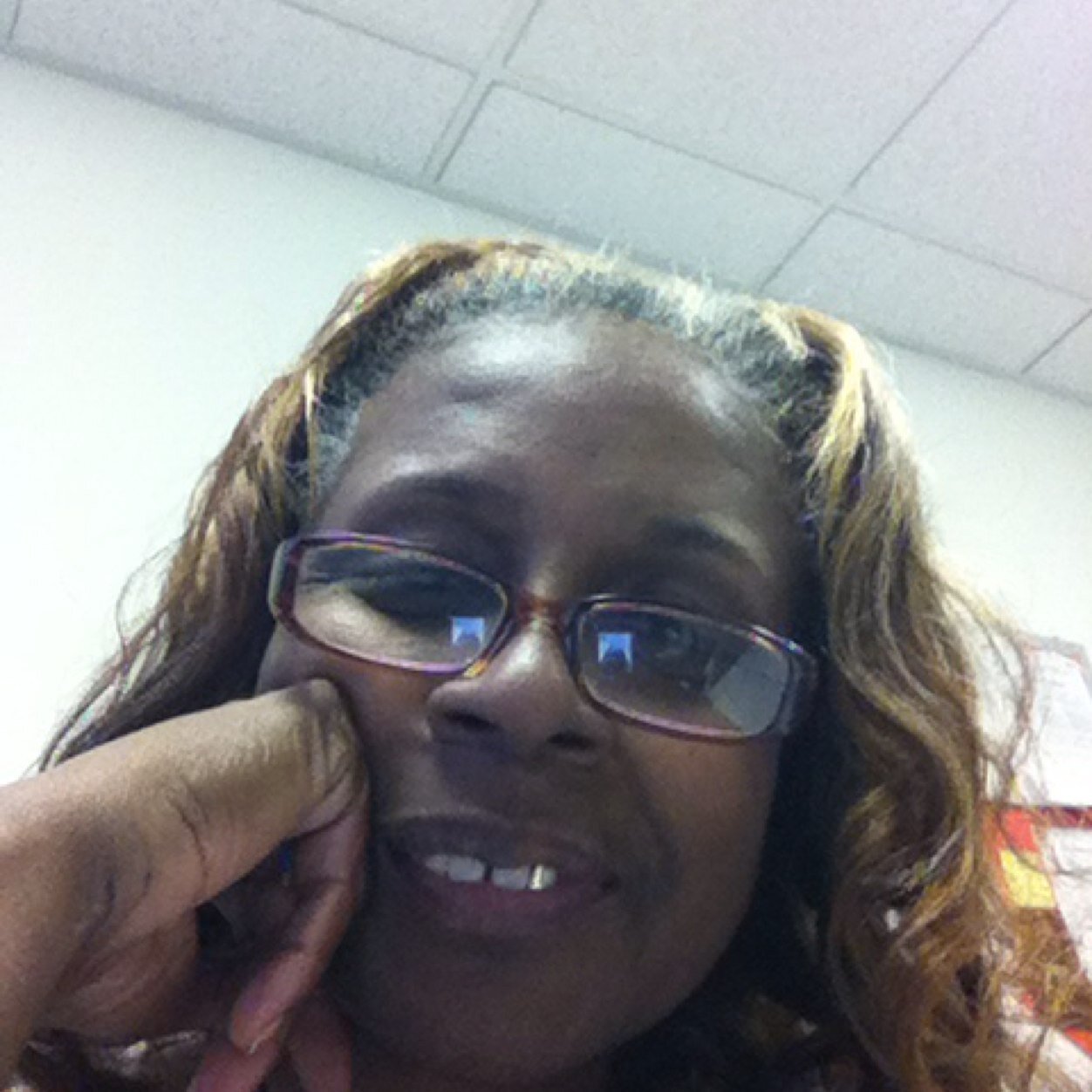 efaith1923's profile picture. 