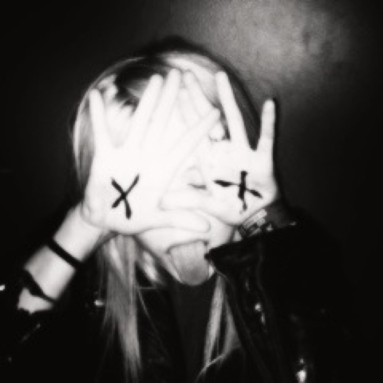☠ innocence didn't take me ☠