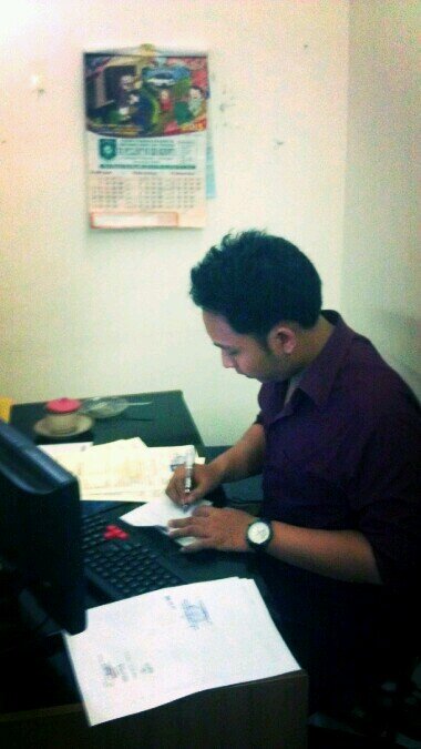 Zentzena's profile picture. Bahagiaku ini dibentuk bukan untuk dibayar atau dibeli !!