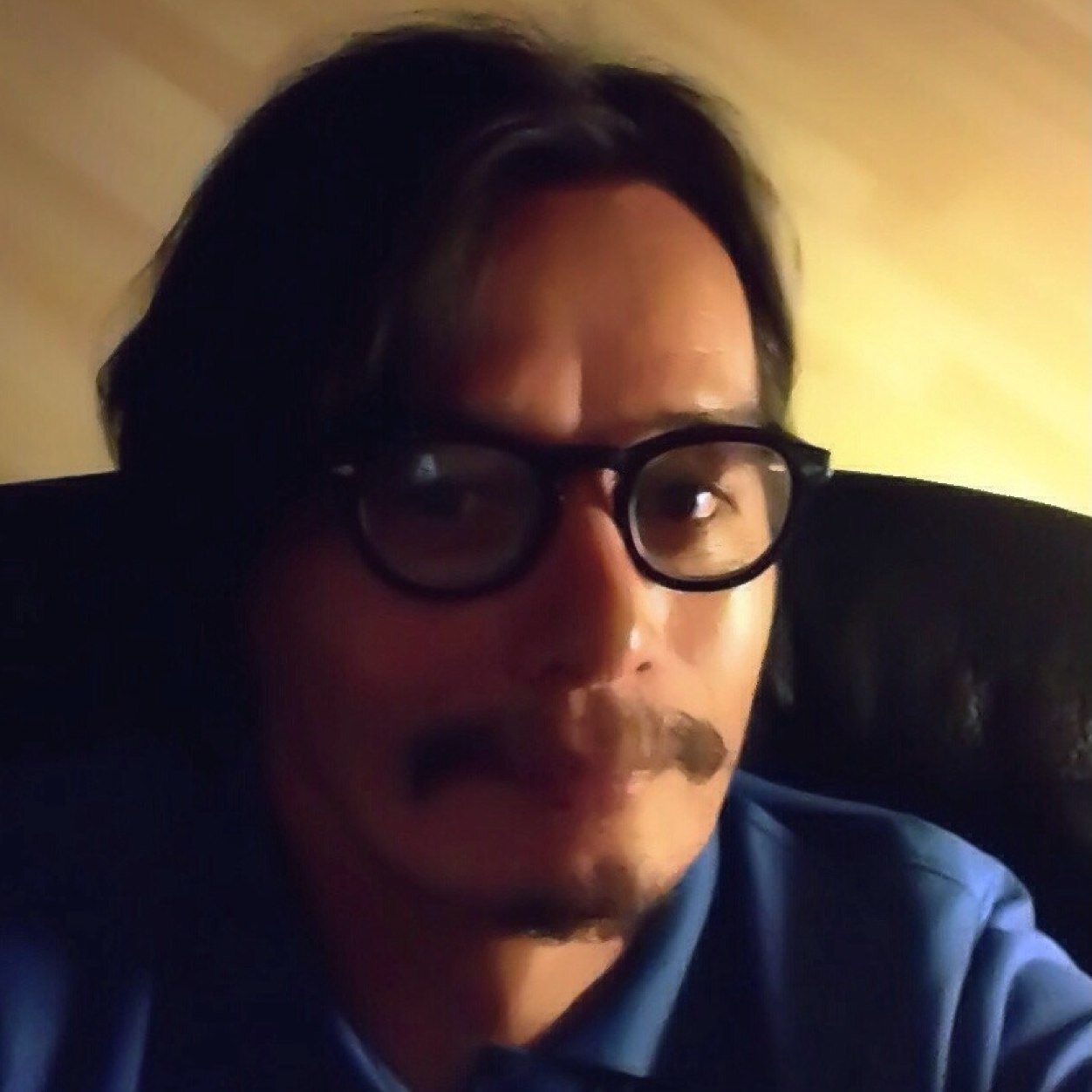 SjDepp's profile picture. Artviewer, photographer, photo editor, Social media, Filosoof, Heer, Humanist, Hardloper, golfer, wielrenner.