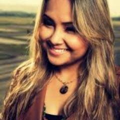 twitter dedicado a nossa querida @brunakarlabk orando e intercedendo pela vida dela..
