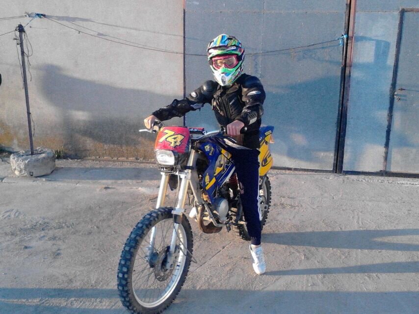 De donhierro.
Enduro motocross