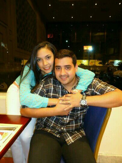 Encontré la felicidad con la mujer más maravillosa del mundo. Gracias Dios por todo lo que me das.