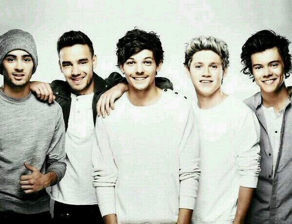boy colombia 17 yeas old// Arianator // Directioner // Mixer//  I Love London // Follow me And Follow back// 8/May/2011//27/Feb/2013// 30/03/2013