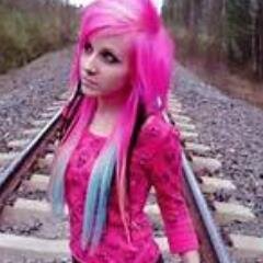 hi im laney   i'm `12 don't mess with me...  #rp /no hate or drama /