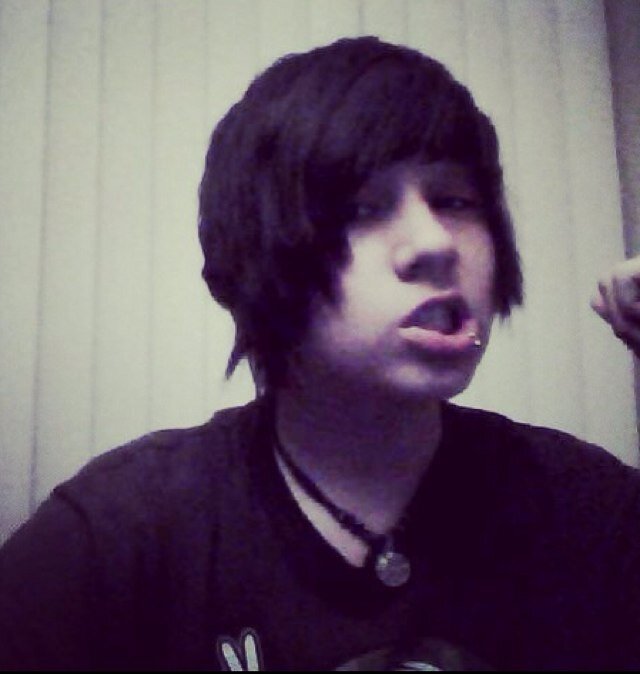 Use to have twitter, never saw the use in it but now i need it to follow my favorite bands. If you want you can follow me ill follow back :) -Ty-17-