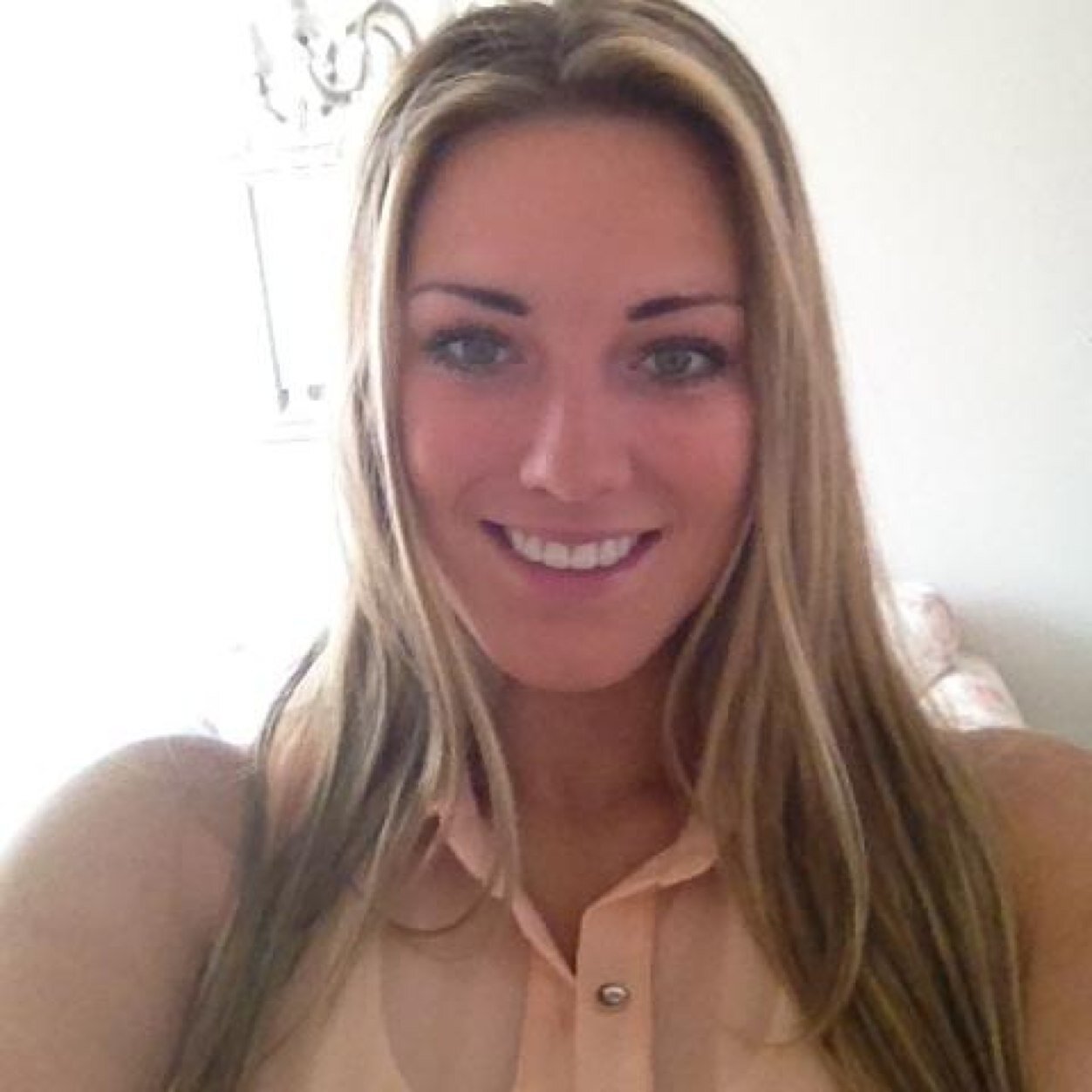 naomi669's profile picture. 