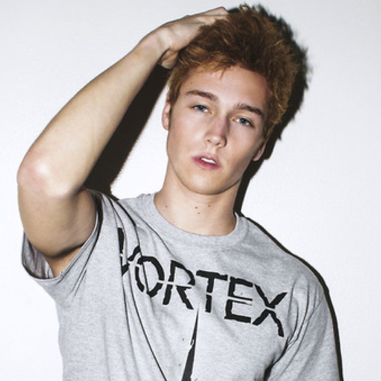 JaredManson's profile picture. Jailed account for @IndulgentFeral.