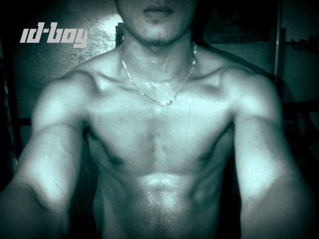 Pin : 2A46F213,pin person